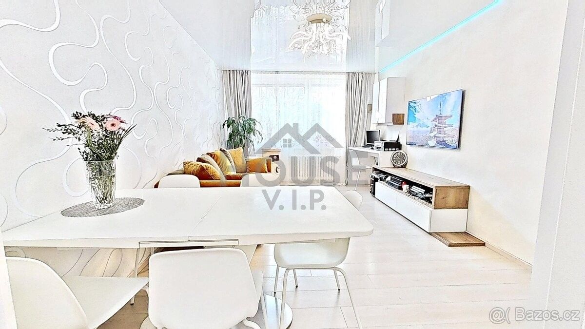 4+kk, Praha, 148 00, 85 m²