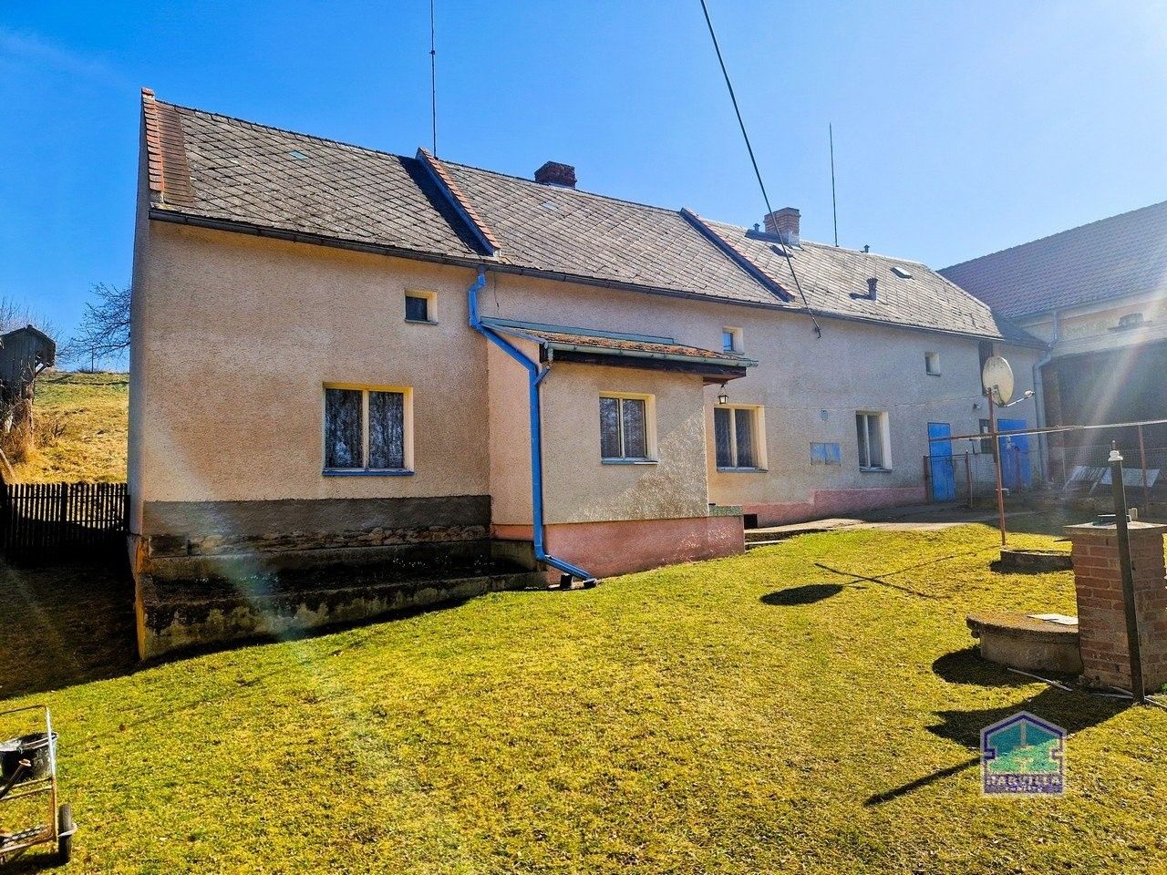 Ostatní, Únehle, 100 m²