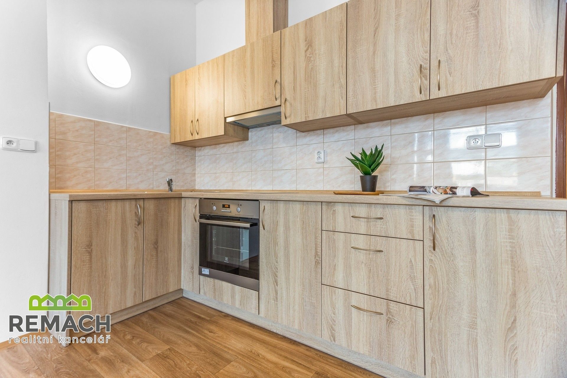 Pronájem byt 1+kk - Kamenice, Náchod, 45 m²