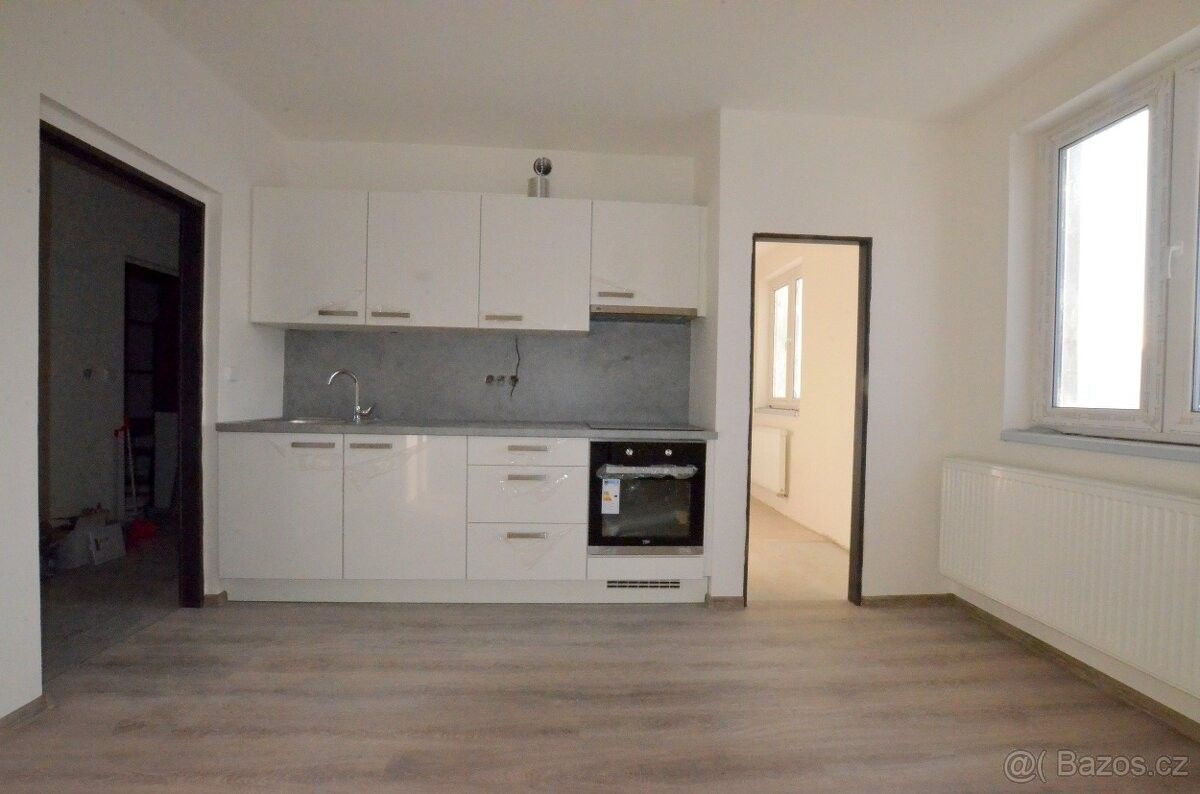 3+kk, Trutnov, 541 01, 48 m²