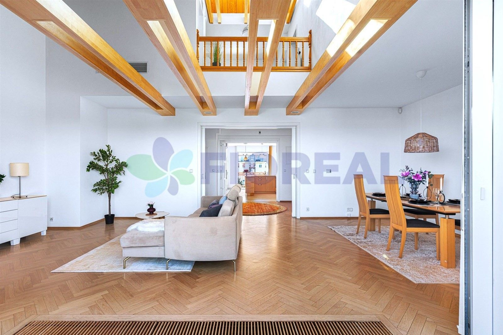 5+1, Kladská, Praha, 230 m²
