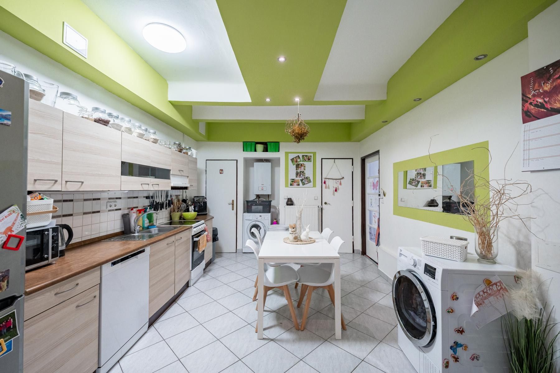 Prodej byt 4+1 - Košická, Praha, 112 m²