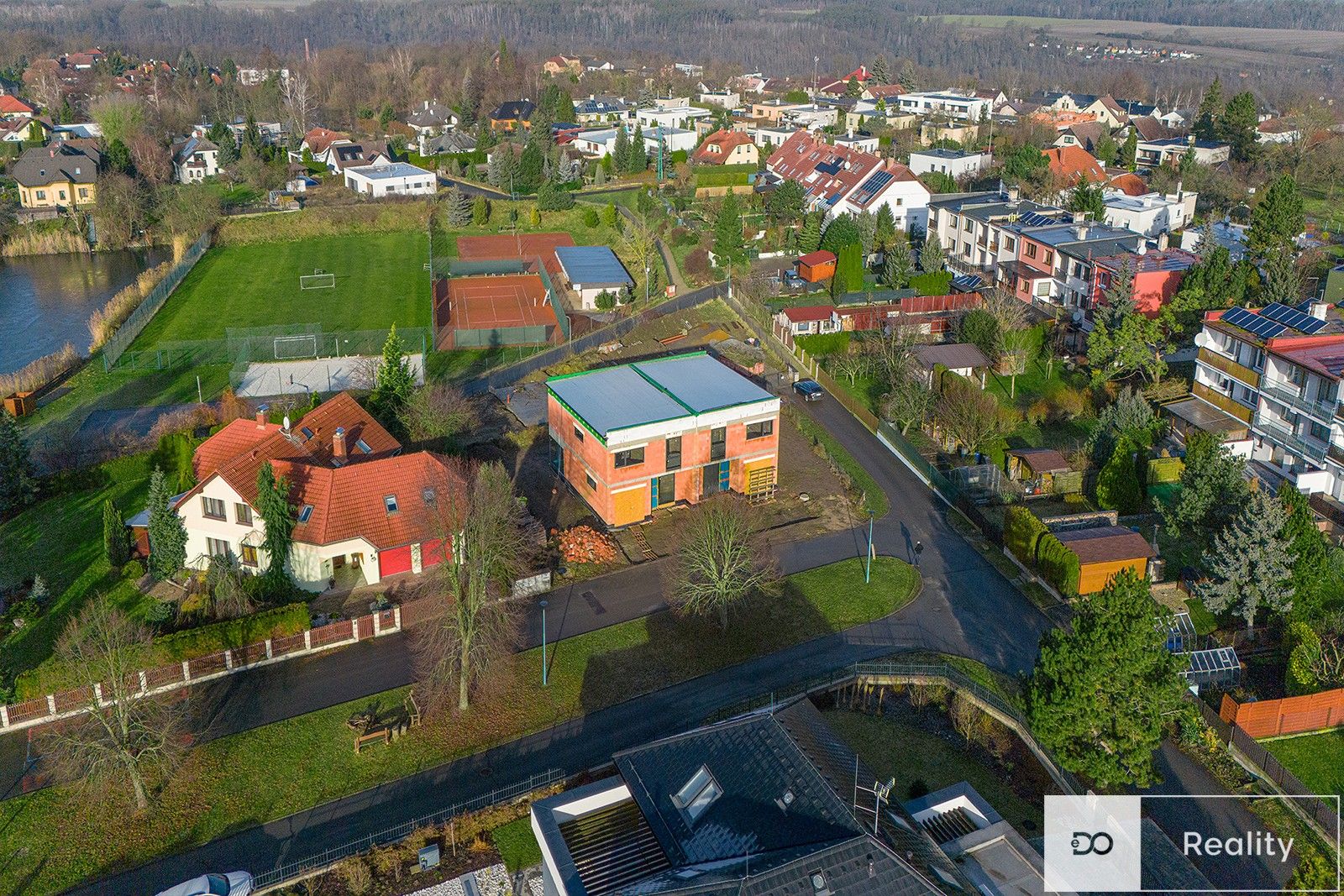 Rodinné domy, K Oboře, Bradlec, 166 m²