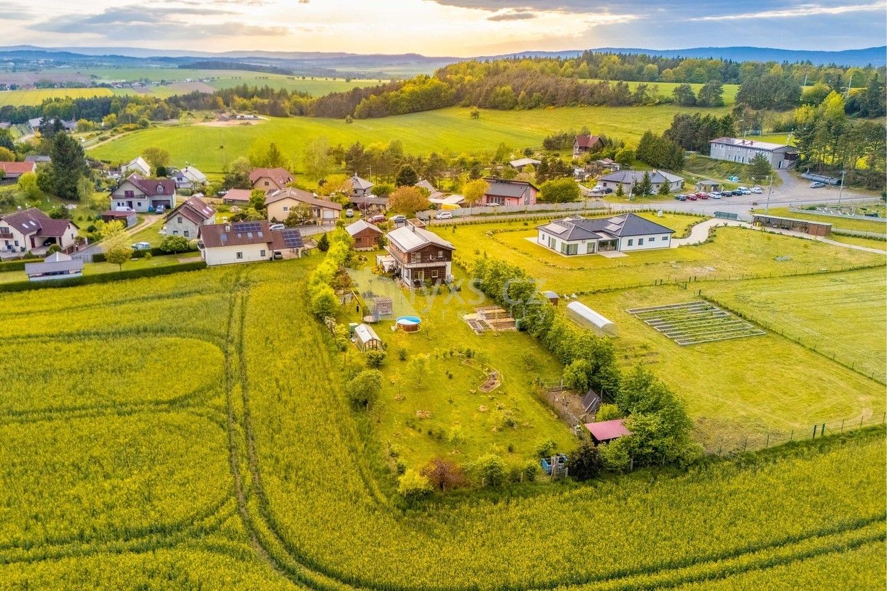 Prodej rodinný dům - Daleké Dušníky, 170 m²