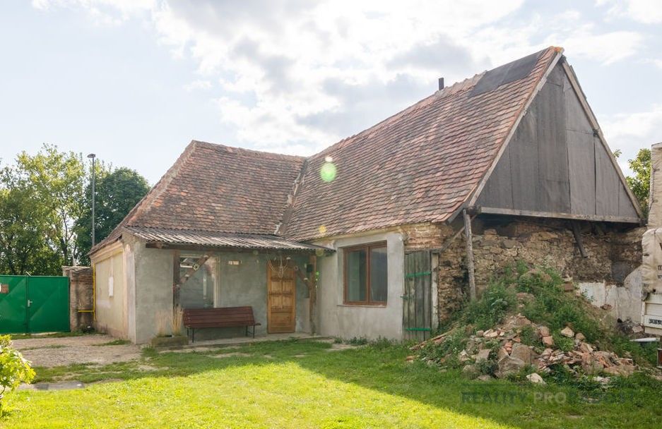 Prodej rodinný dům - Štítary, 145 m²