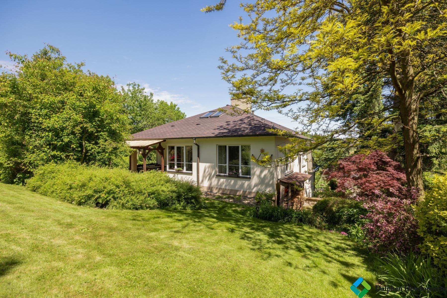 Rodinné domy, Sportovní, Vřesina, 290 m²