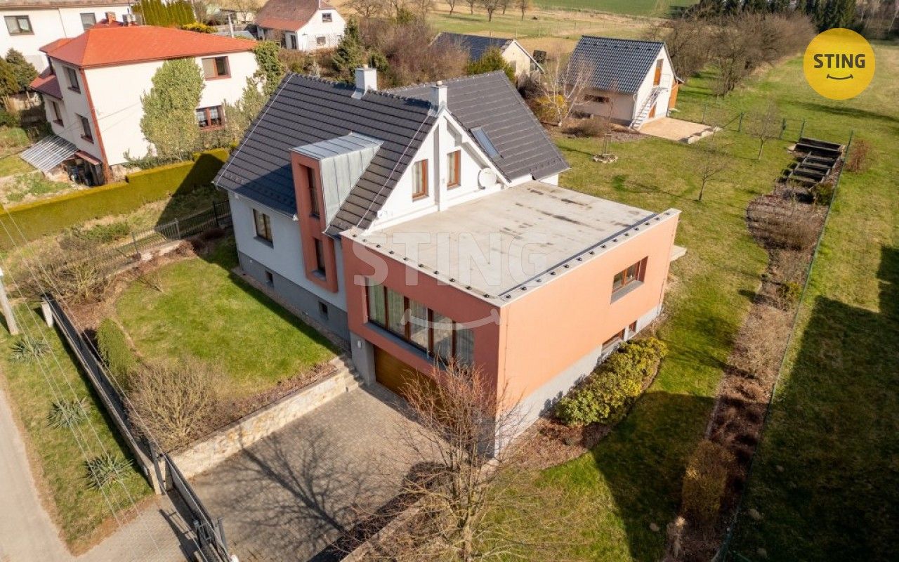 Rodinné domy, Opatov, 279 m²