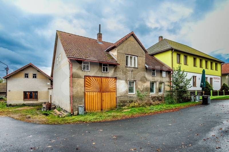 Ostatní, Černov, 147 m²
