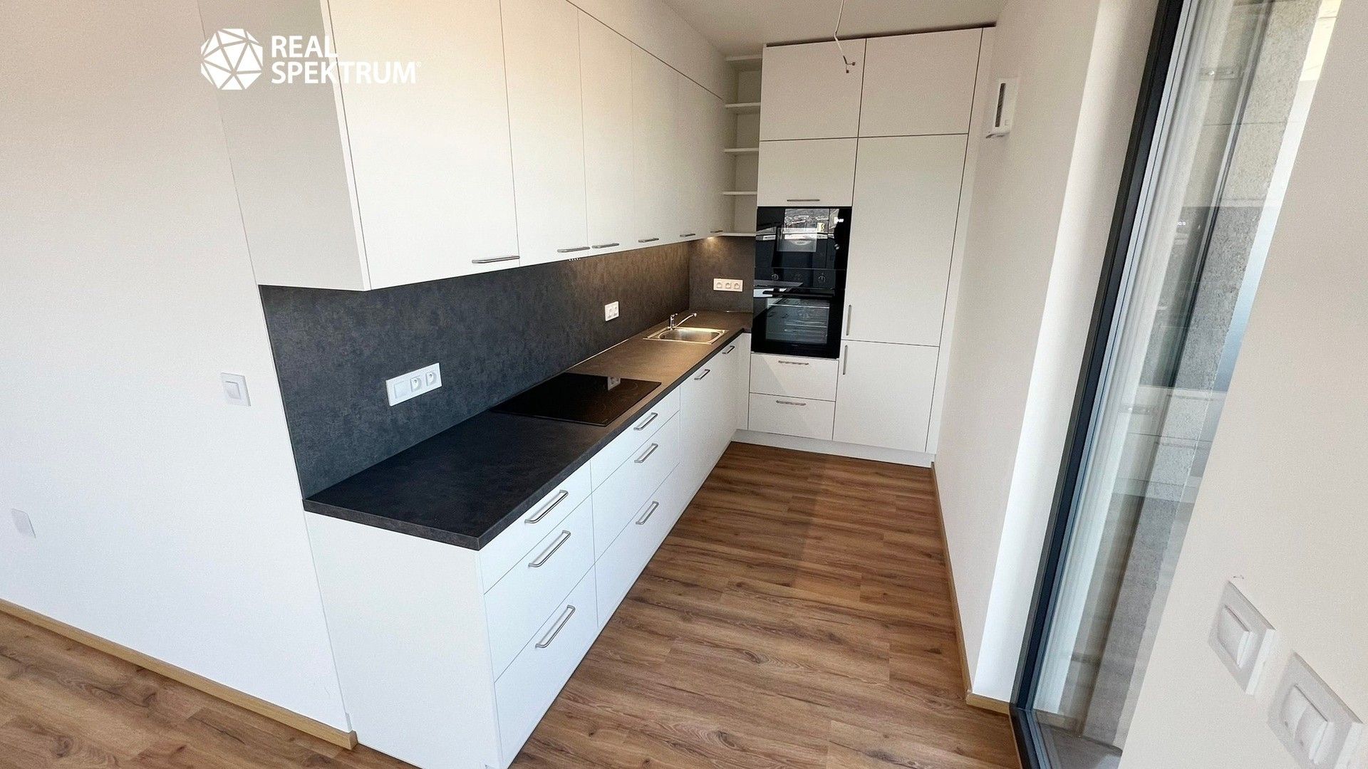 Pronájem byt 2+kk - Bratislavská, Brno, 60 m²