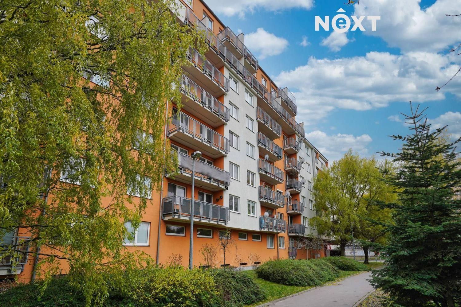 2+kk, V koutě, Praha, 57 m²