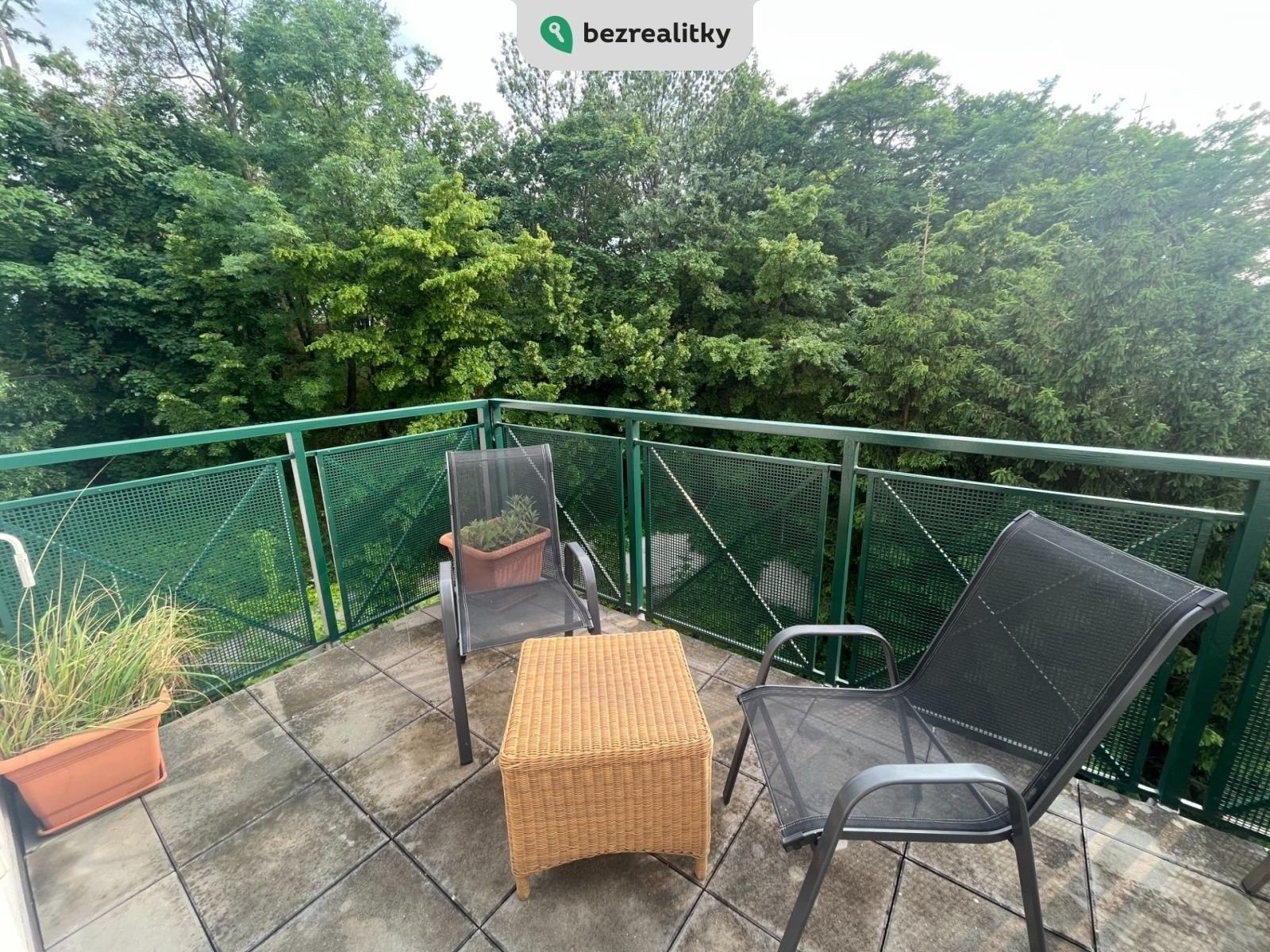 2+kk, Pod Parukářkou, Praha, 54 m²