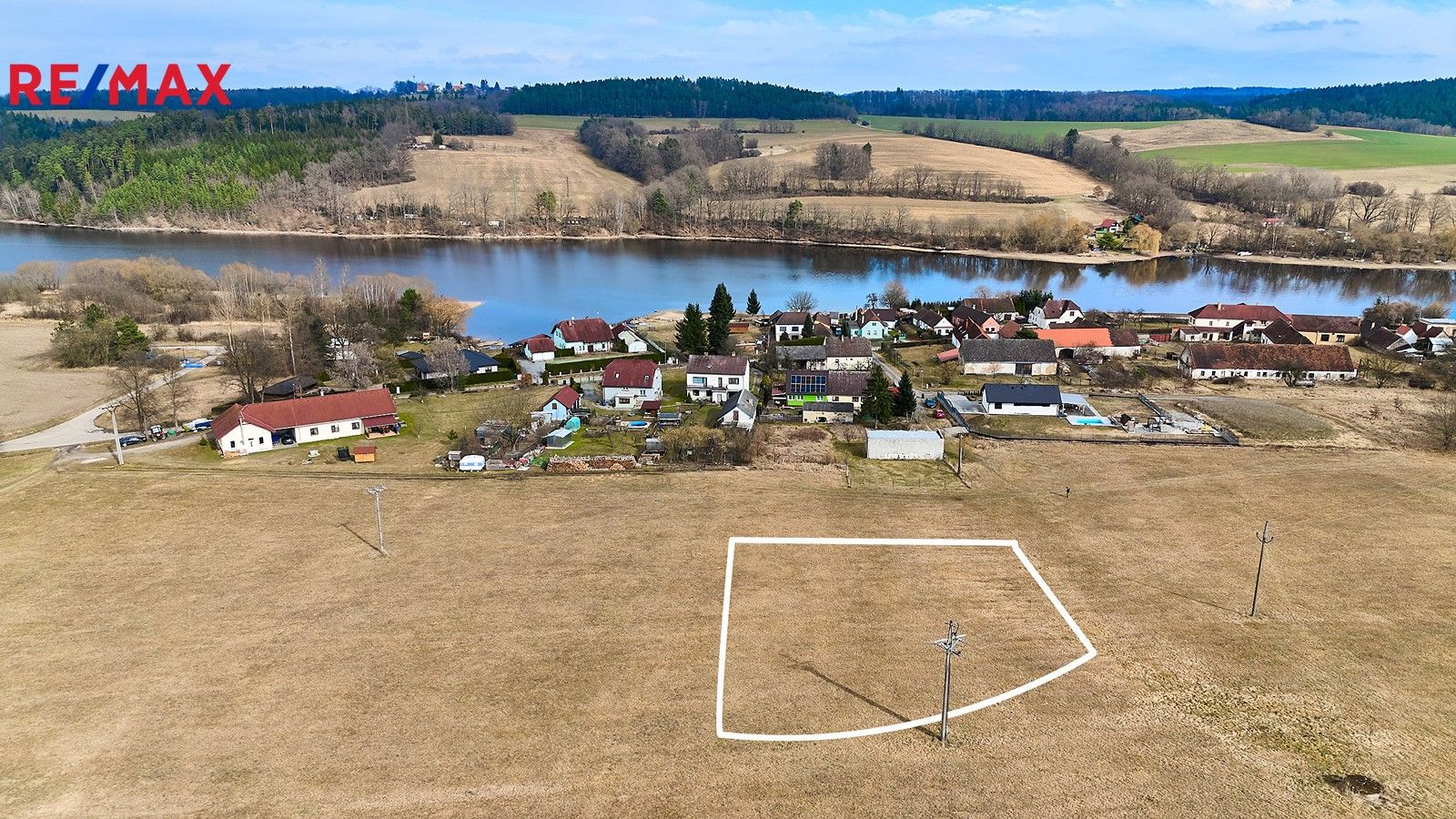 Pozemky pro bydlení, Hluboká nad Vltavou, 2 072 m²
