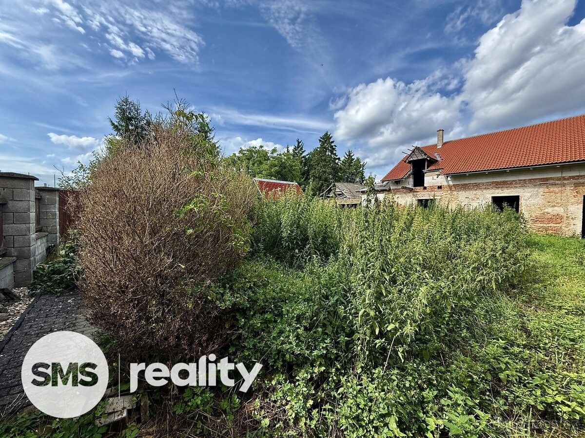 Prodej pozemek pro bydlení - Rousínov u Vyškova, 683 01, 1 419 m²