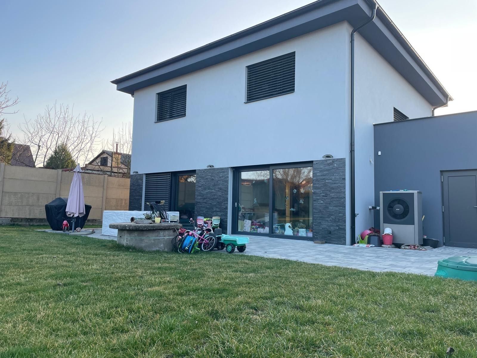 Prodej rodinný dům - Severní, Zvole, 141 m²