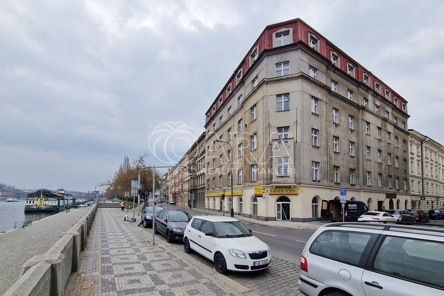 Ostatní, Na bělidle, Praha, 2 699 m²
