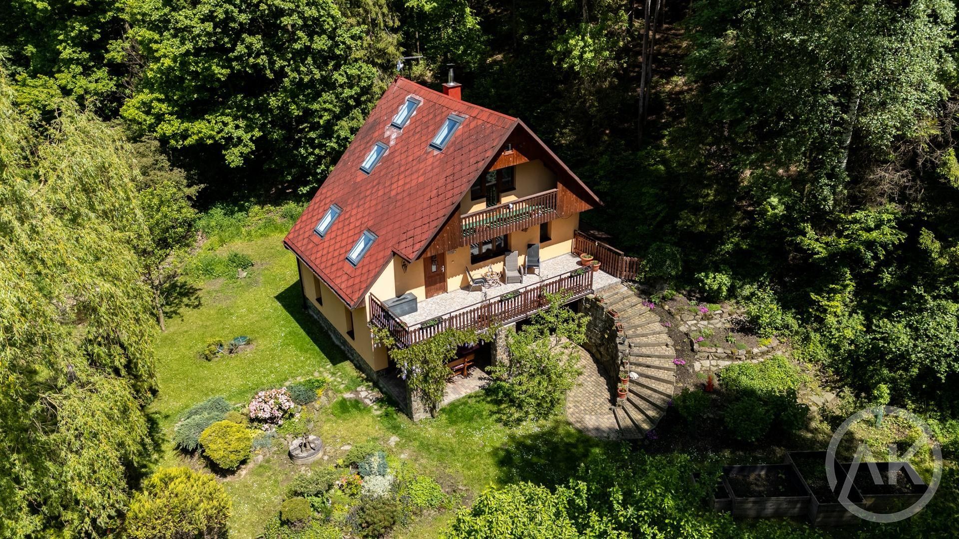 Chaty, Podvihov, Opava, 118 m²