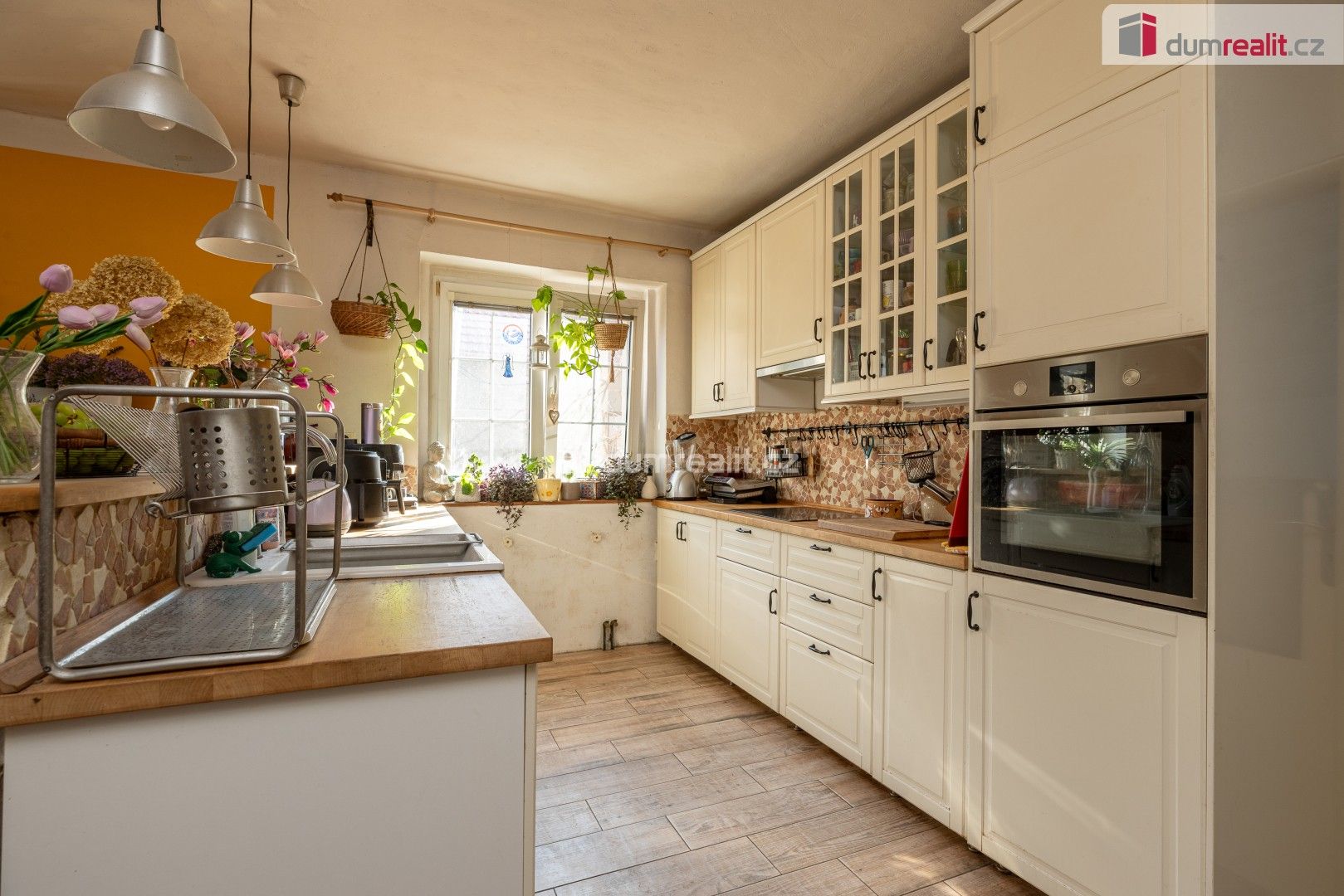 Prodej rodinný dům - Loucká, 220 m²