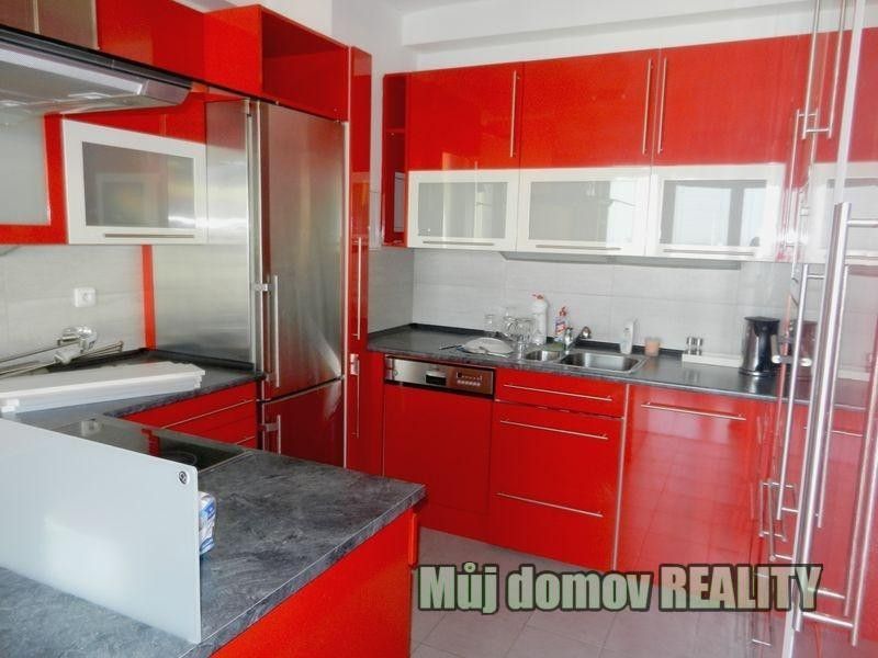 3+kk, Krausova, Praha, 105 m²