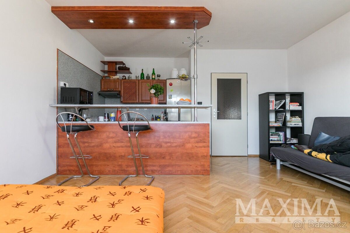 1+kk, Praha, 100 00, 38 m²