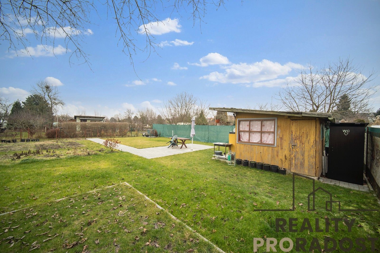 Prodej zahrada - Máchova, Pardubice, 298 m²