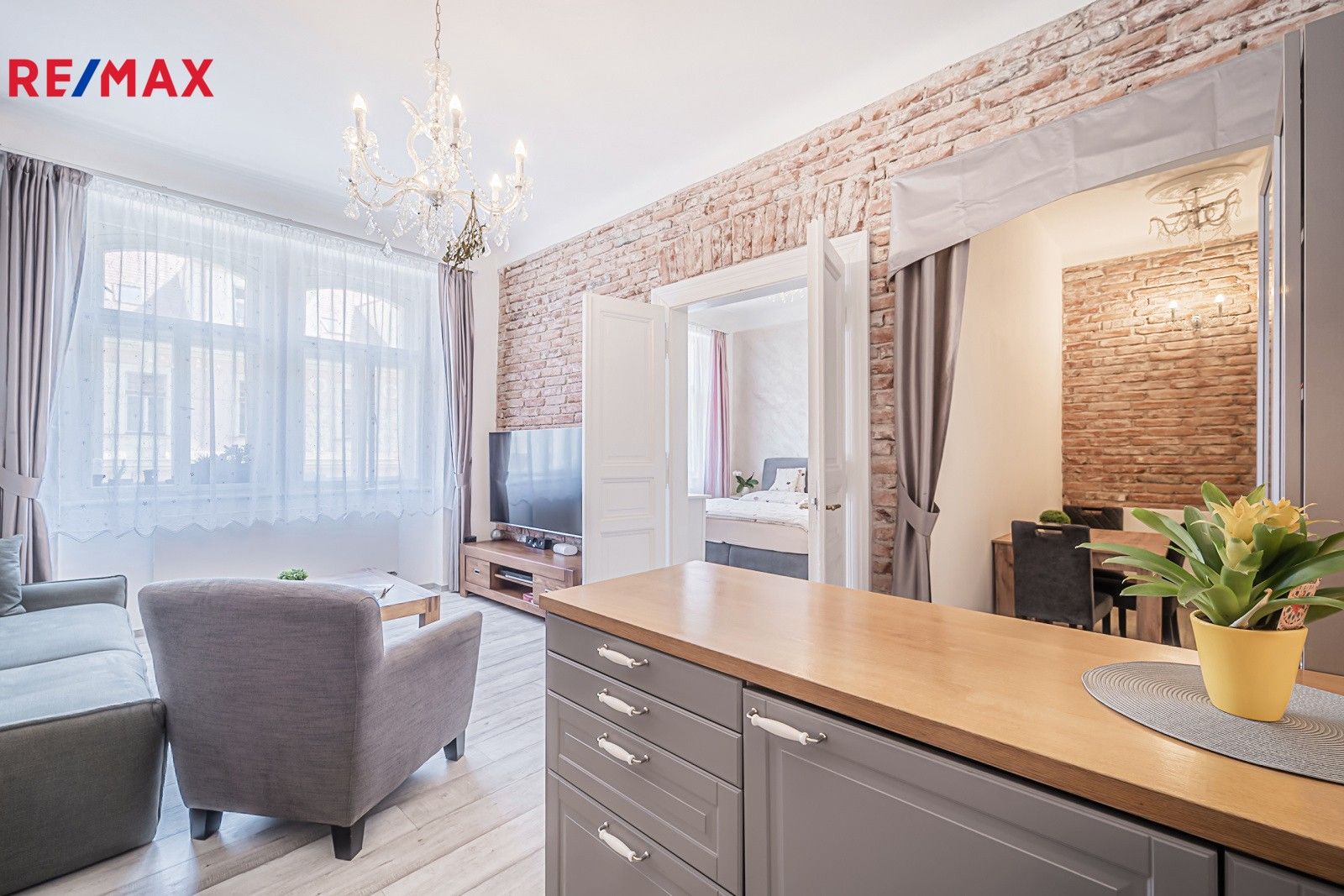 3+kk, Zborovská, Praha, 70 m²