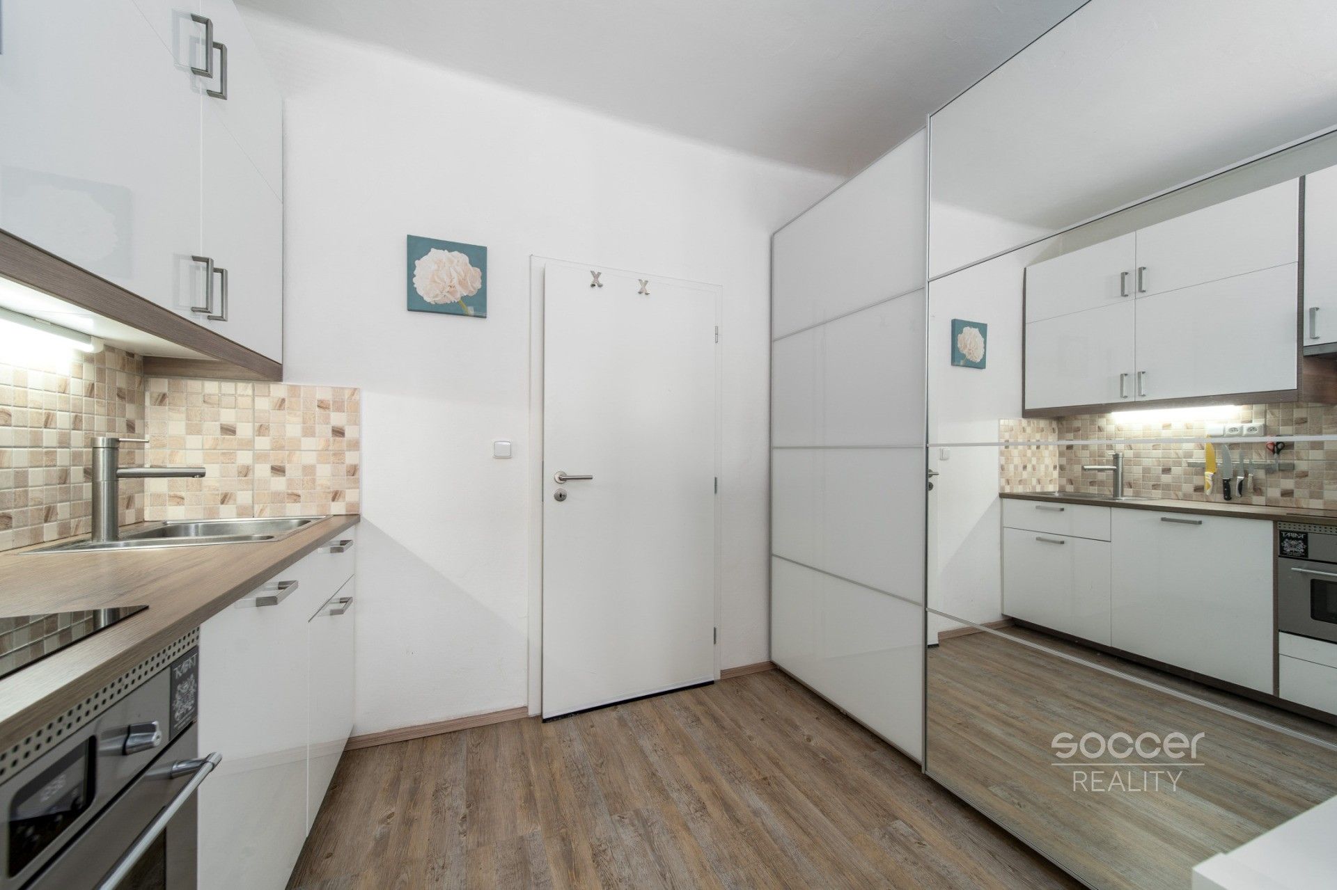 1+kk, Obětí 6. května, Praha, 32 m²