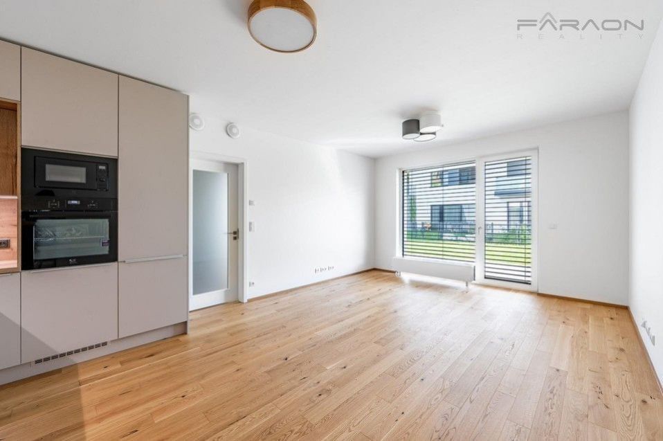 3+kk, Podbělohorská,Praha 5, Smíchov, 170 m²