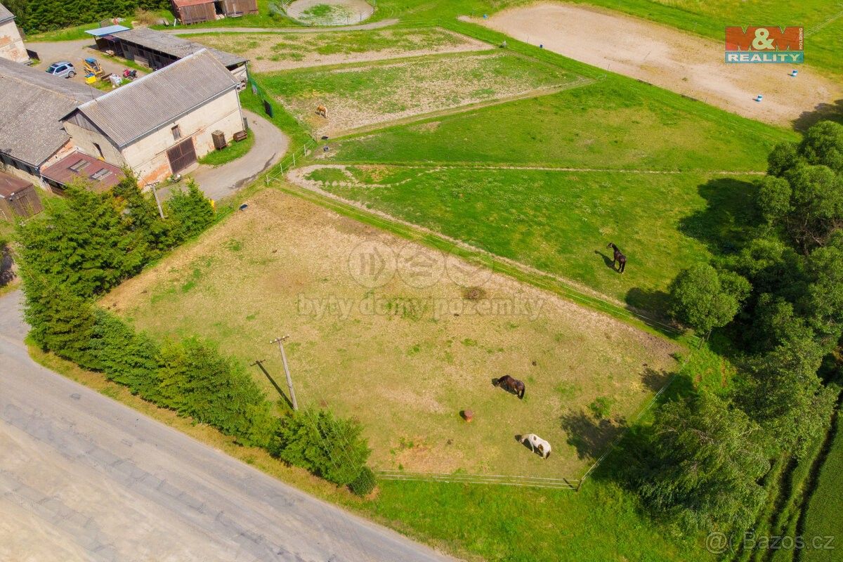 Prodej pozemek - Veselíčko u Lipníka nad Bečvou, 751 25, 784 m²