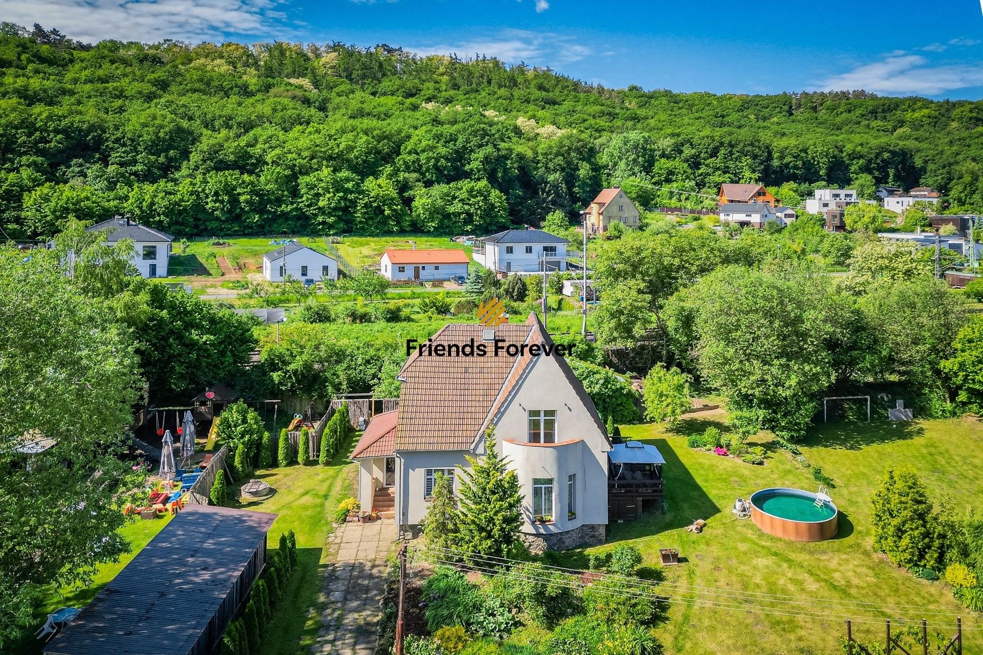 Ostatní, K Jezu, Dolany nad Vltavou, 197 m²