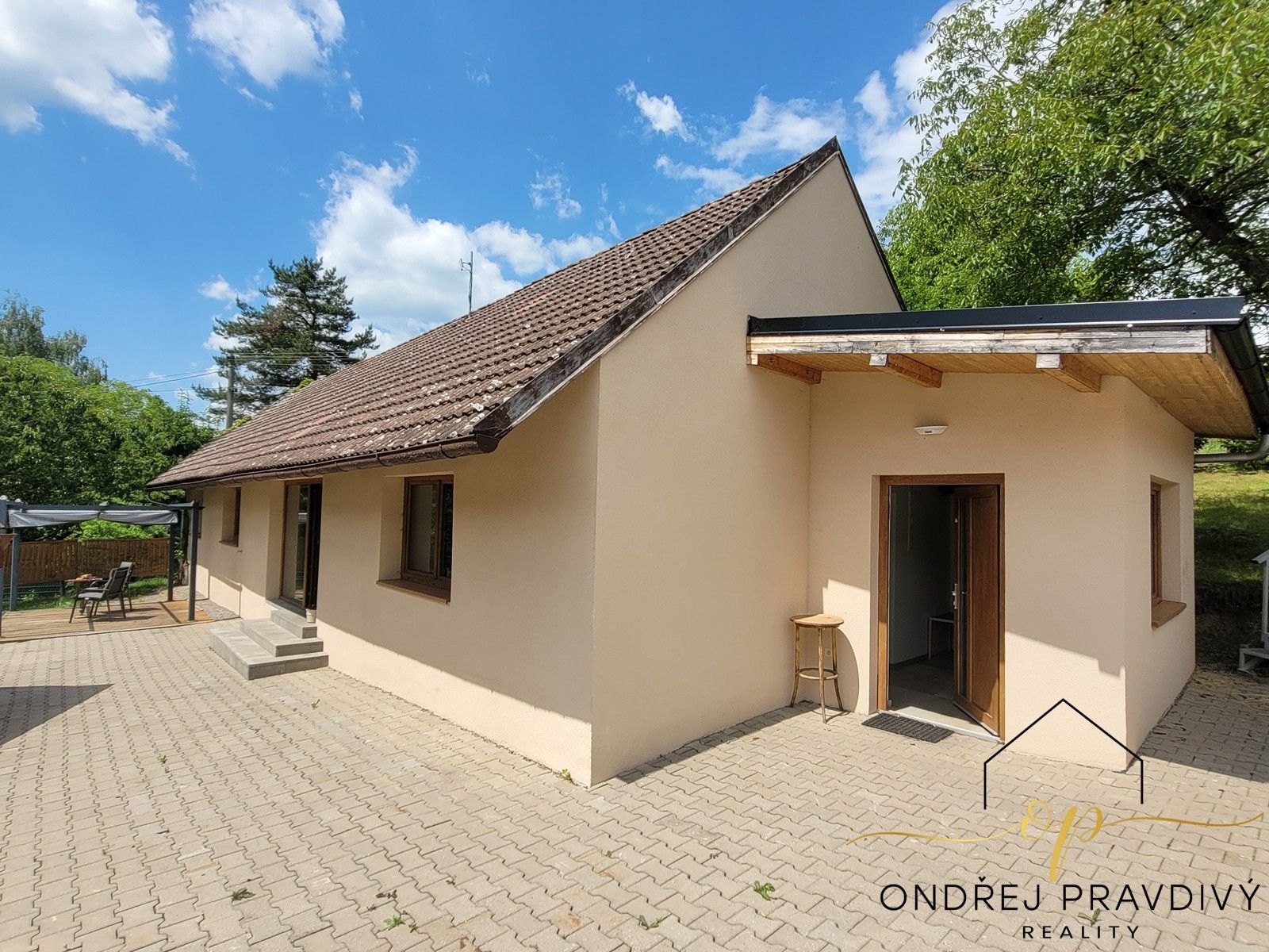 Ostatní, Hlavní, Svinaře, 85 m²