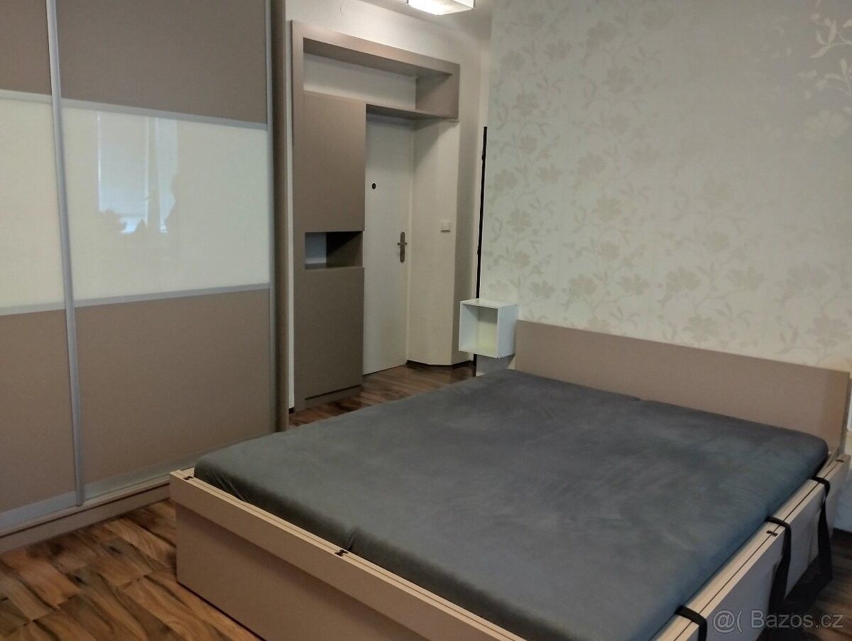 Pronájem byt - Napajedla, 763 61, 36 m²