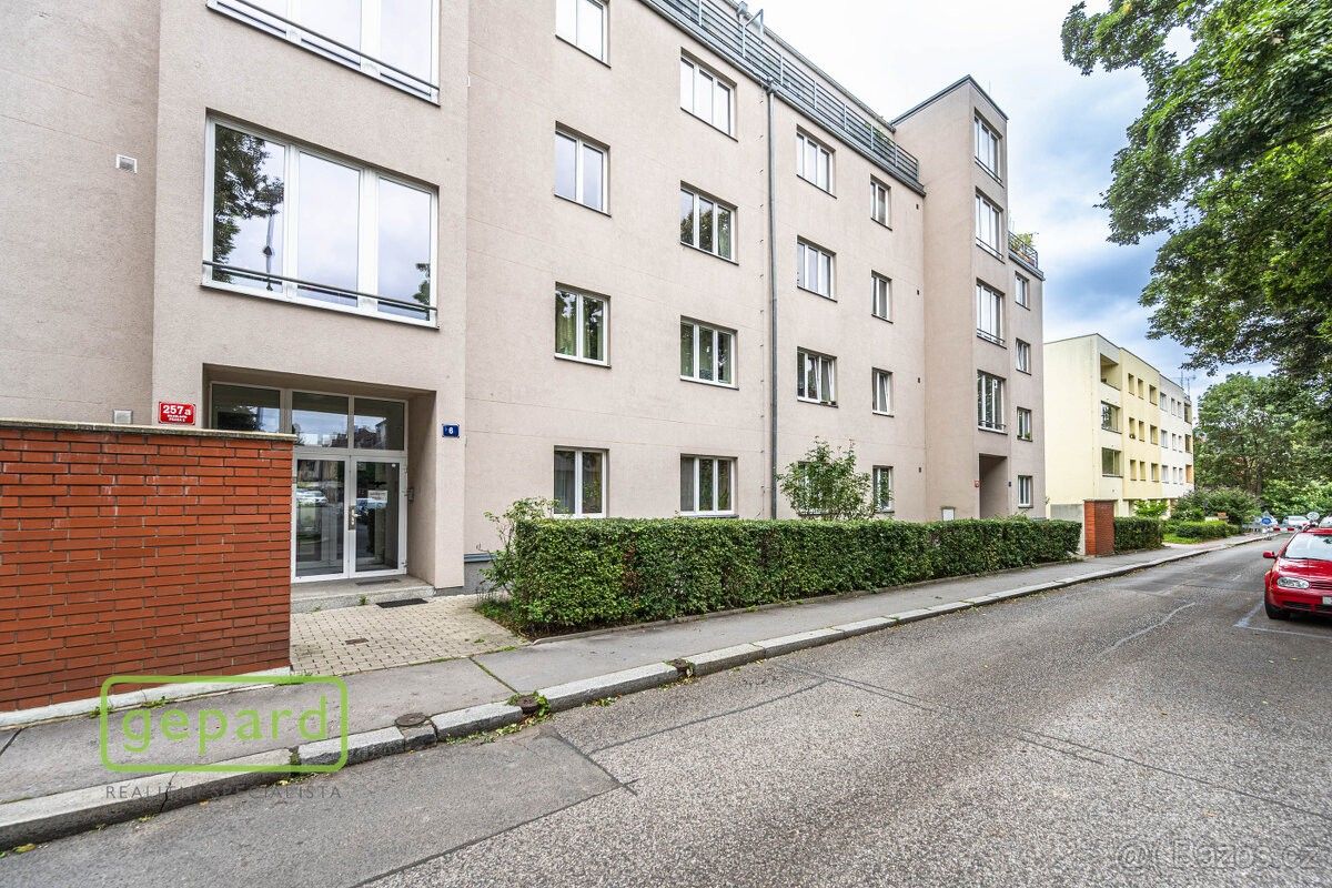 1+1, Praha, 162 00, 46 m²