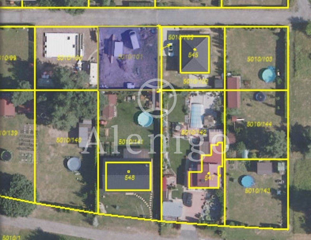 Pozemky pro bydlení, Luštěnice, 380 m²
