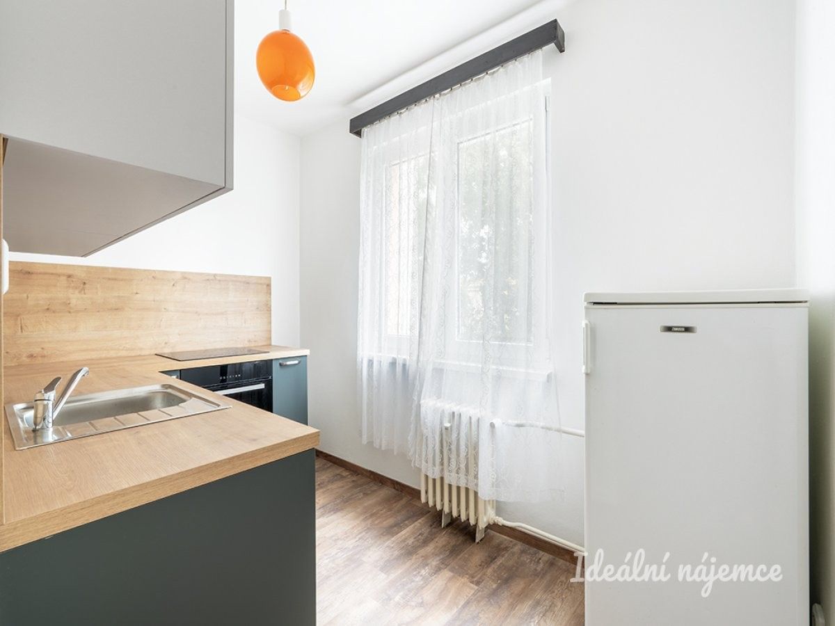 Pronájem byt 2+1 - Maříkova, Praha, 52 m²