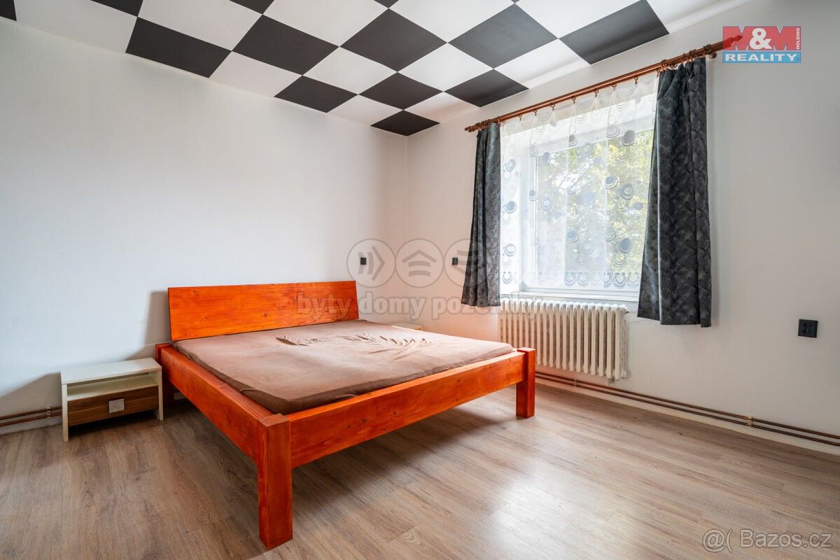 Prodej dům - Dívčice, 373 48, 2 078 m²