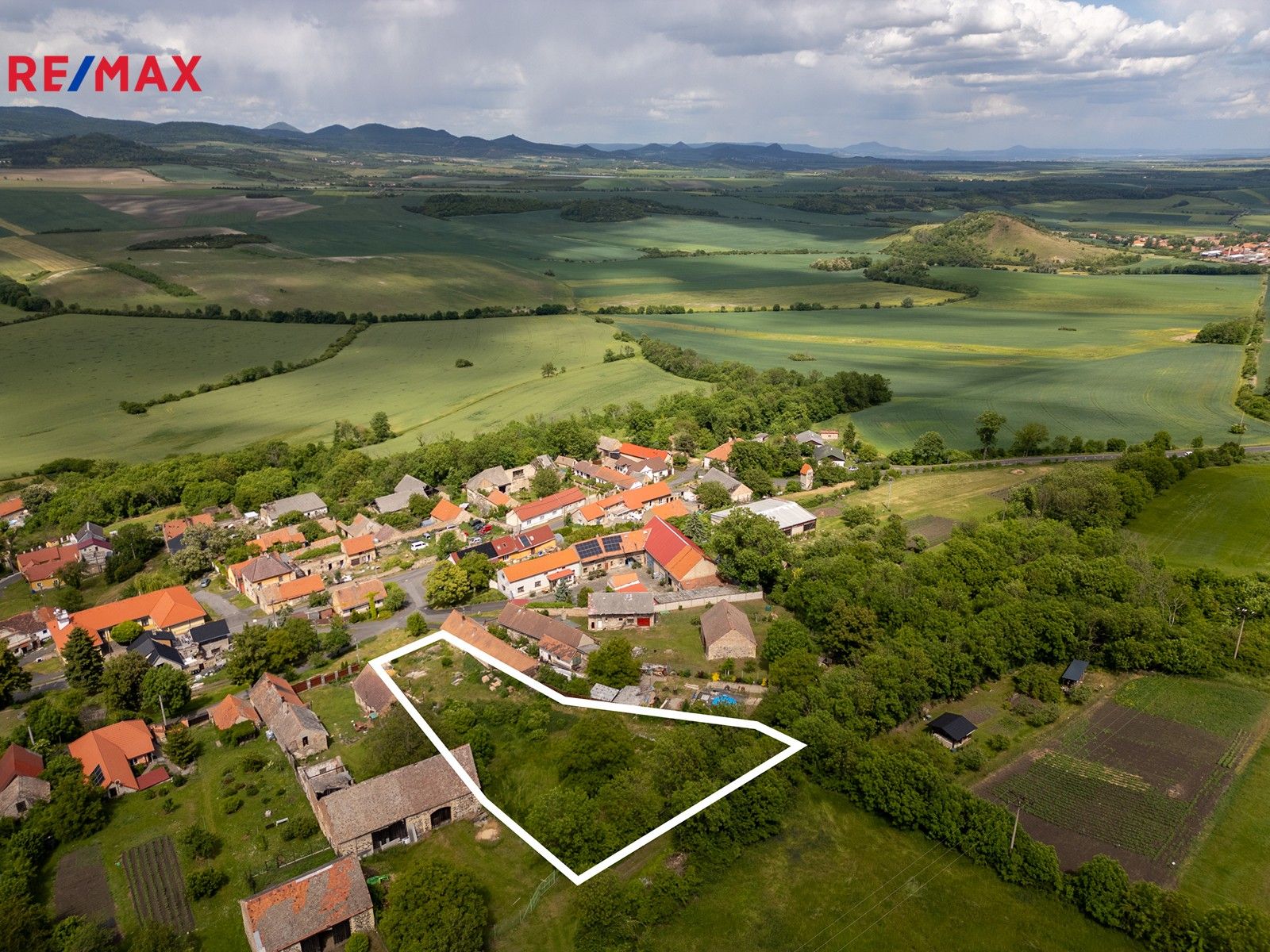 Pozemky pro bydlení, Chožov, 2 061 m²