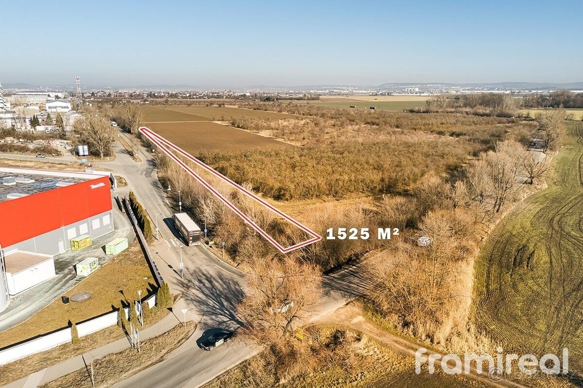 Prodej pozemek - Brno, 627 00, 1 525 m²