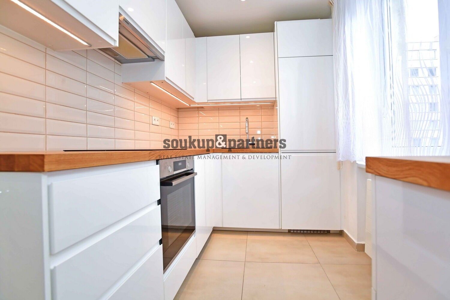 Prodej byt 2+1 - V olšinách, Praha, 50 m²