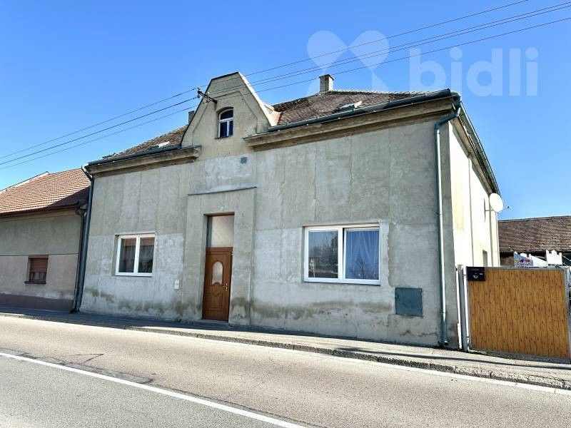 Ostatní, Boženy Němcové, Chrast, 140 m²
