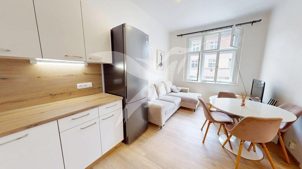 1+1, Nuselská, Praha, 42 m²