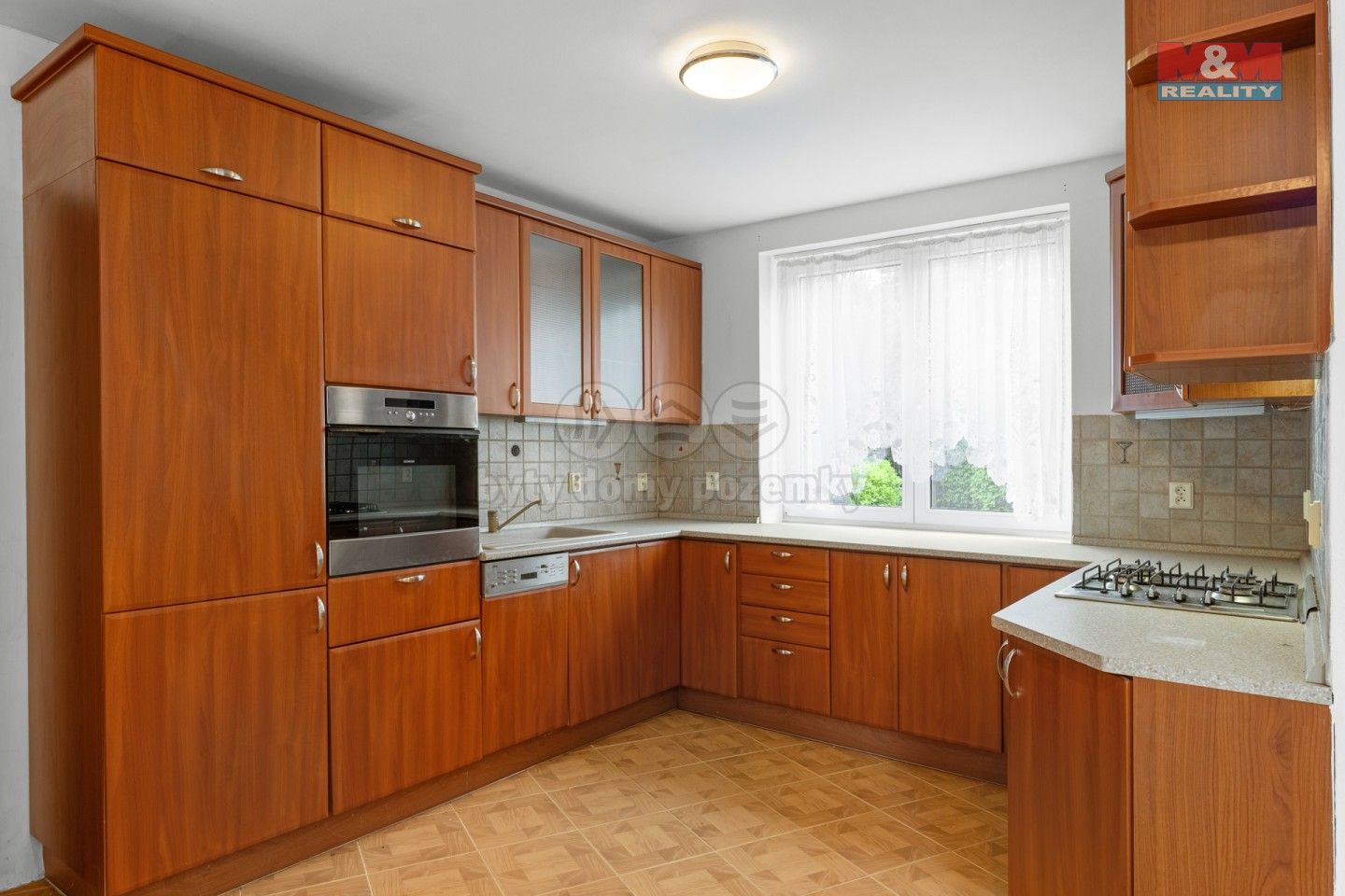 Prodej rodinný dům - Záryby, 200 m²
