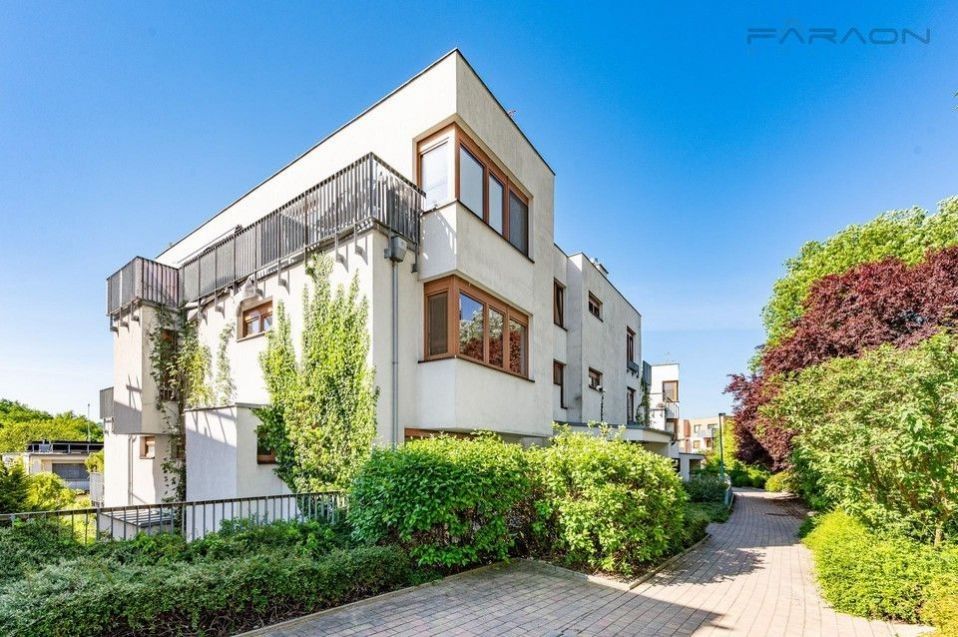 2+1, Na Císařce, Praha, 81 m²