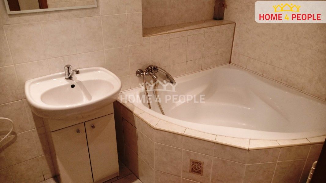 Pronájem byt 2+kk - Zahradníčkova, Praha, 45 m²