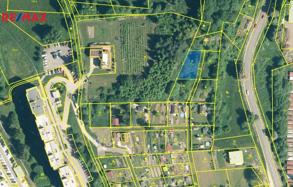 Zahrady, Vimperk, 422 m²
