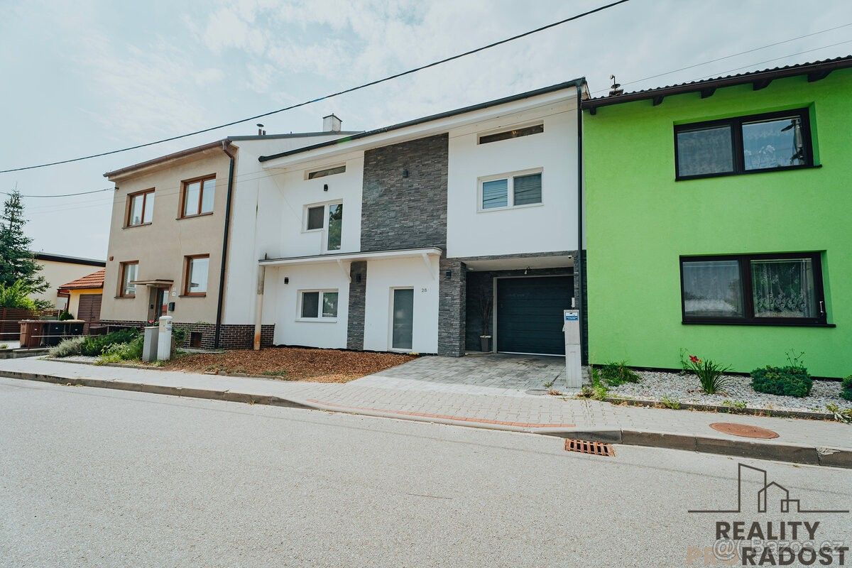 Prodej dům - Troubsko, 664 41, 243 m²