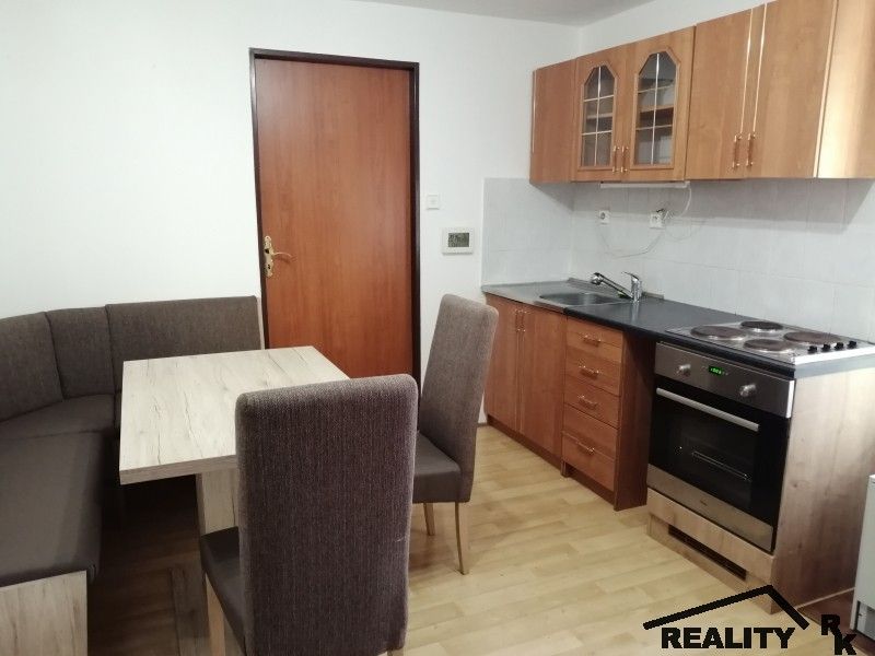 1+1, Babylonská, Praha, 35 m²