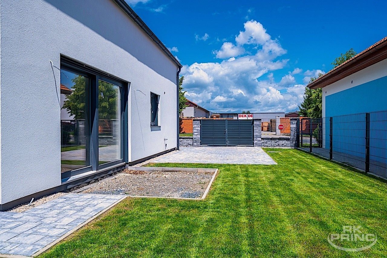 Prodej rodinný dům - Chrášťany, 100 m²
