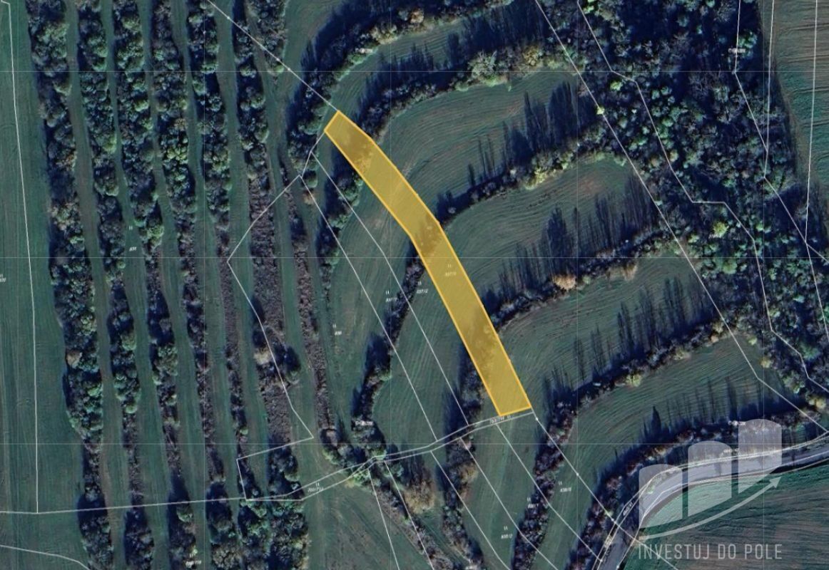 Louky, Tučapy, 3 071 m²