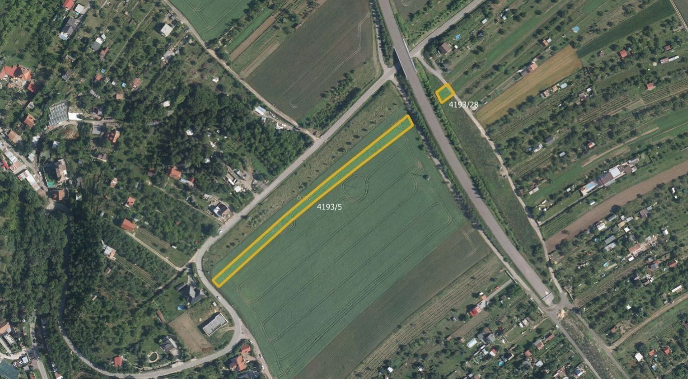 Zemědělské pozemky, Kuchařovice, 10 735 m²