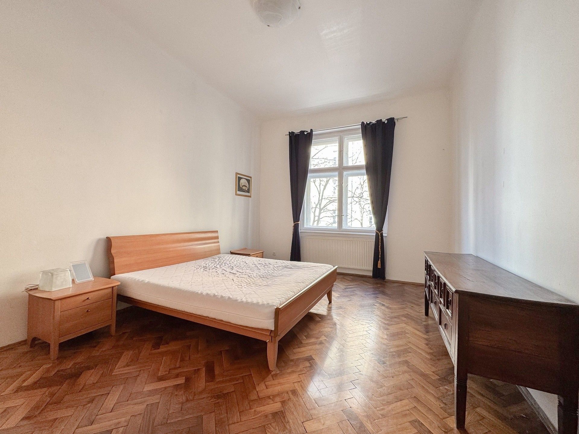 Pronájem byt 2+kk - Slavíkova, Praha, 55 m²